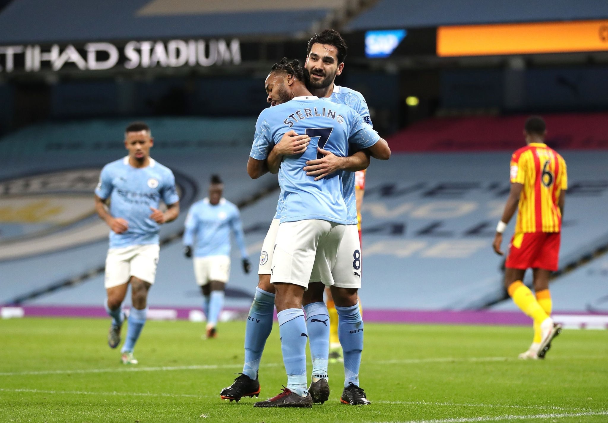 更展现了对 更展现了对